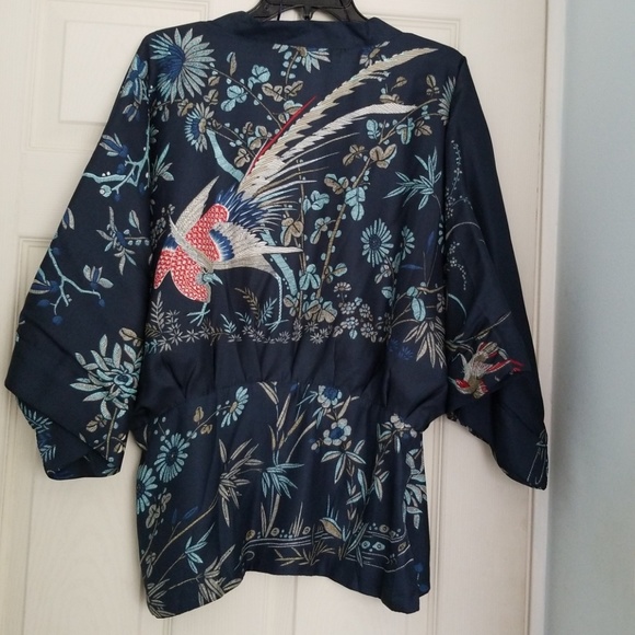Bird print navy kimono - Picture 2 of 2